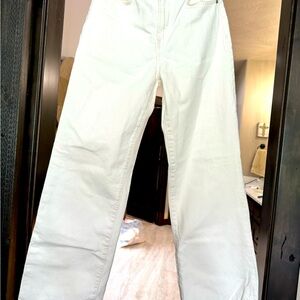 Aritzia hi Rise Farrah wide leg new size 25 never worn